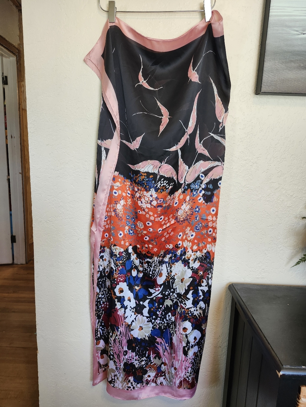 Melanie Lyne Pink Multicolor Floral Scarf